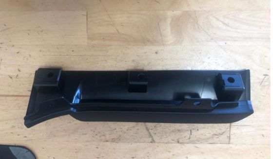 Левое колесо для Tesla Model X 2015-2021 Черный пластик