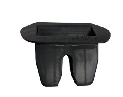 КРЫШКА ФИКСАТОРА ЗАДНЕЙ ДВЕРИ ДЛЯ TESLA MODEL Y 2021 1584544-00-B