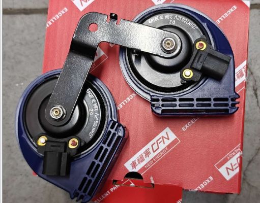 Tesla Model 3 Двухтонный рог 510 Гц/410 Гц 12В IP65