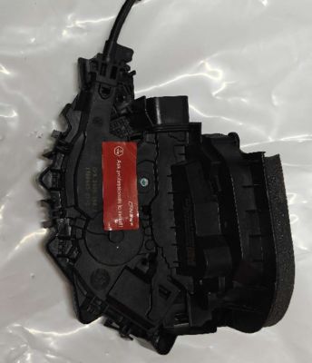 Tesla Model 3 2023+ передняя правая дверь замок 1738945-01-D