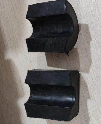 Разрезная втулка переднего стабилизатора поперечной устойчивости для Tesla Model S (2012-2015) 1188487-00-D